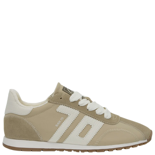 Asian Sneaker