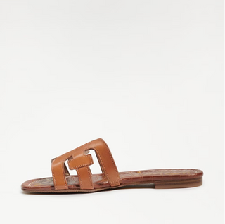 Bay Sandal - Saddle