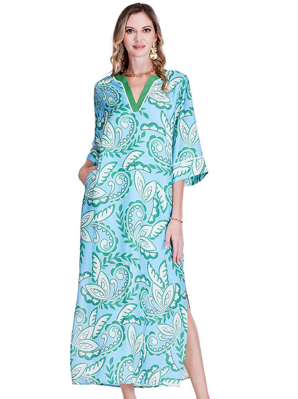 Green Paisley Trimmed Maxi Green Paisley / M Green Paisley Trimmed Maxi Green Paisley / M