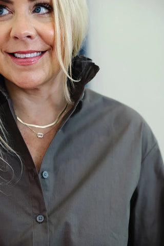 S/S Ruffle Collar Shirt- Mocha