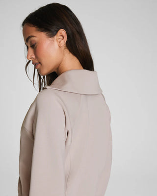 Airessentials Half Zip- French Grey