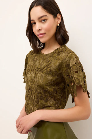 Pelumi Top