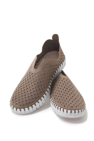 Slip on Tulip - Wheat